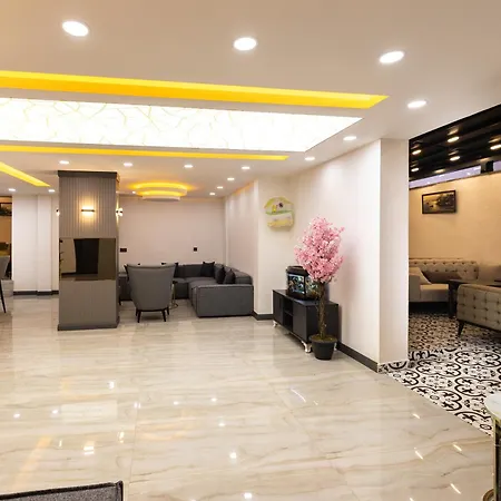 Selia Aparthotel *